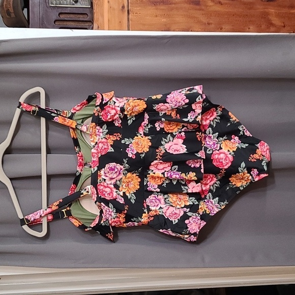 Terra & Sky Womens Swimsuit One Piece Black Floral Adjustable Straps 2X(20-22W) - Picture 5 of 14